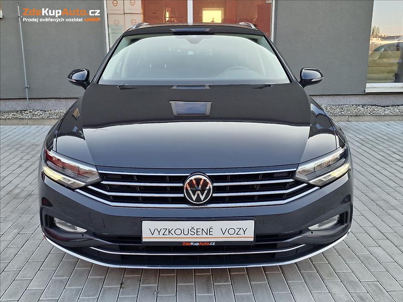 Volkswagen Passat 2.0TDI 147kW 4MOTION DSG Eleg - fotka 4 z 50
