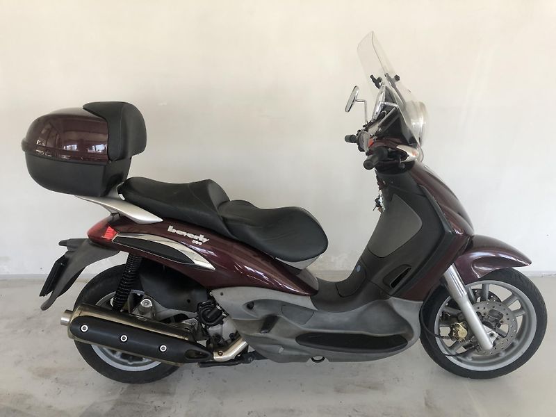 Piaggio Beverly 500 - fotka 1 z 18