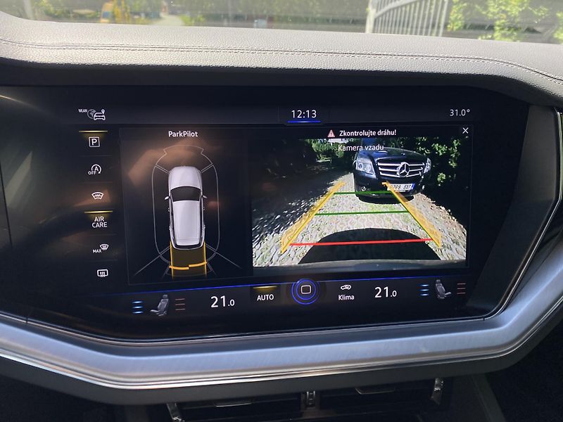 Volkswagen Touareg (2019) 3.0 TDI V6 210 kW, VZDUCH, 4X4 - fotka 18 z 25