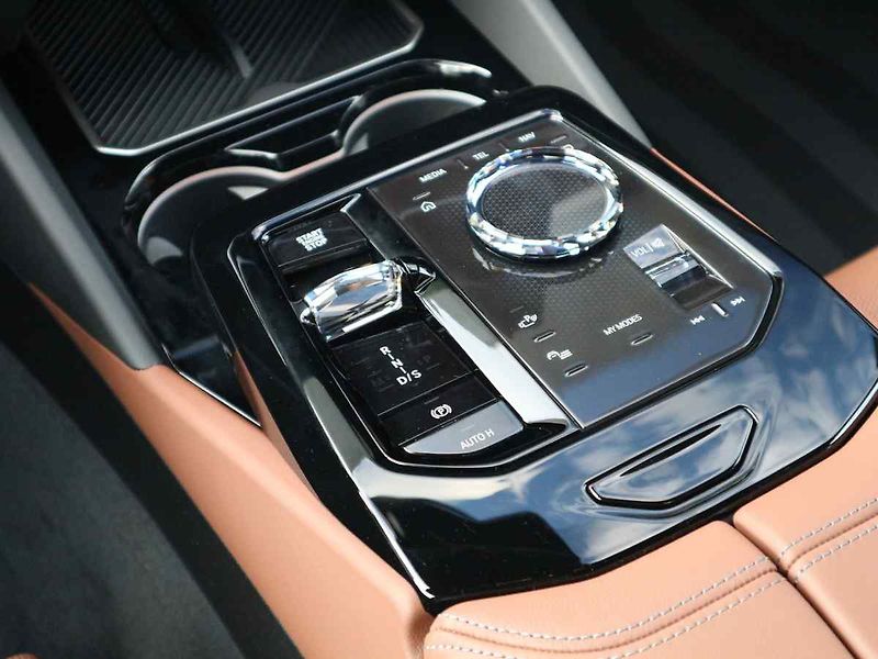 BMW Řada 5 (2026) - fotka 9 z 10