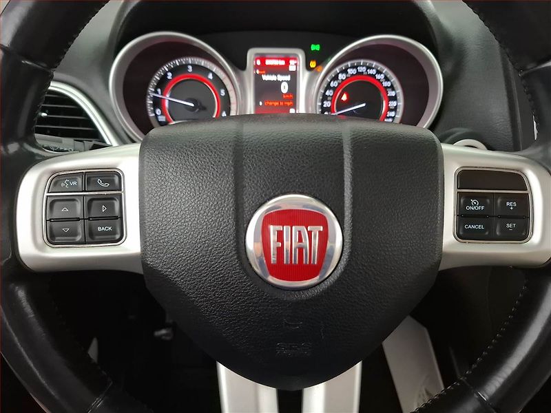 Fiat Freemont (2013) 2.0 MultiJet, 4X4, Automat - fotka 19 z 22