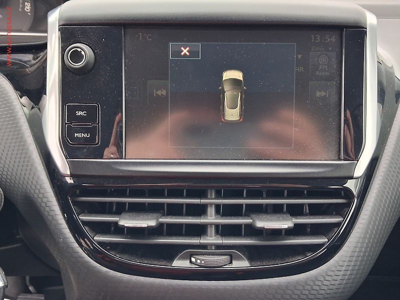Peugeot 2008 (2017) 1.2PT, ČR, servis.kniha - fotka 17 z 20