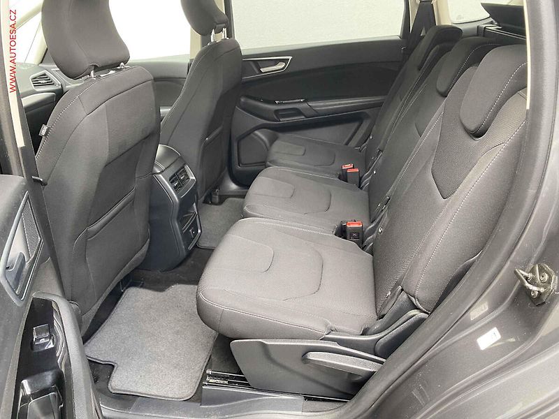 Ford S-MAX (2016) 2.0 TDCi, AC, bixen, navi - fotka 10 z 19