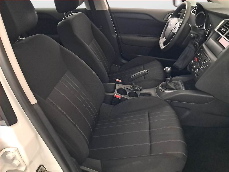 Citroën C4 (2011) 1.6 HDi, nová STK, Tažné - fotka 7 z 11
