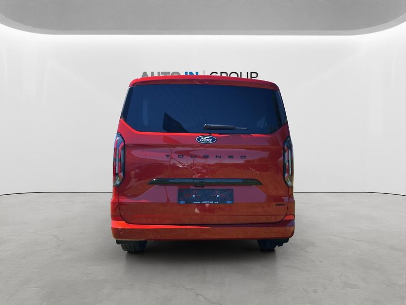 Ford Tourneo Custom (2026) L2 TITANIUM X 2.0 EcoBlue 125k - fotka 4 z 14