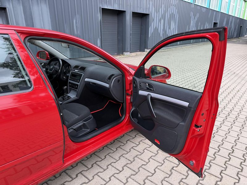 Škoda Octavia 1,2 TSI  77kW - fotka 17 z 29