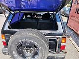 Nissan Pathfinder (1989) 3.0i V6 Terrano I D21 4x4 3dv. - náhled 27