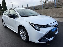 Toyota Corolla Kombi 1,8i hybrid automat  - fotografie inzerátu