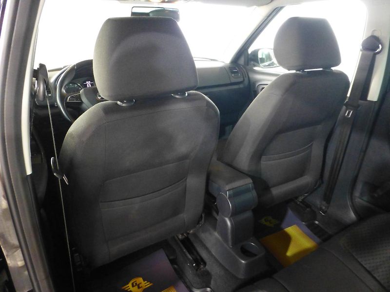 Škoda Fabia (2014) 1,2TSI**DIGIKLIMA**PARK S**ALU - fotka 14 z 24