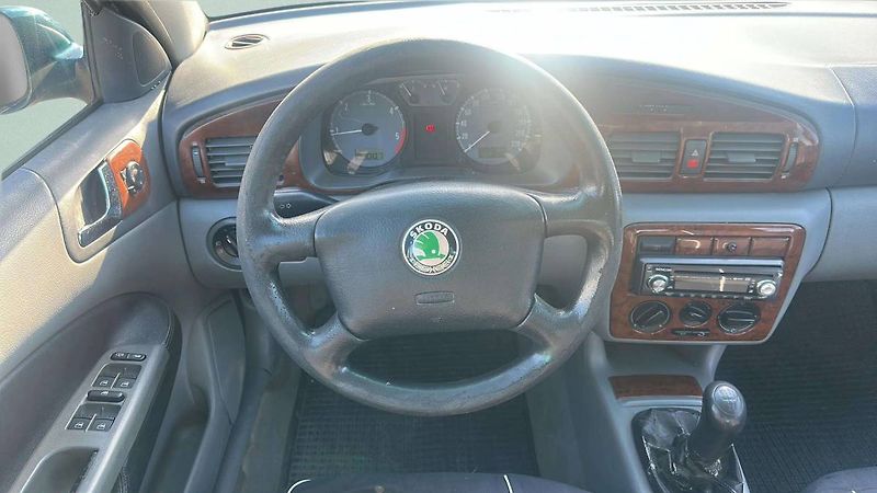 Škoda Octavia SLX 1,9 TDI 81kW MT5/8416 - fotka 5 z 14