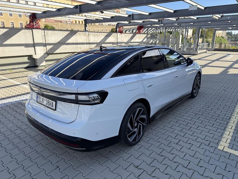 Volkswagen ID.7 (2024) 210kW Tažné, Tep. č, Zim. sada - fotka 3 z 7