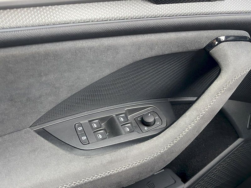 Škoda Kodiaq (2025) 2.0 TDI 110 kW DSG SportLine - fotka 23 z 35