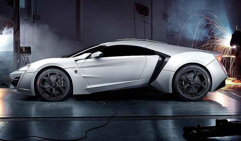 W Motors Lykan.
