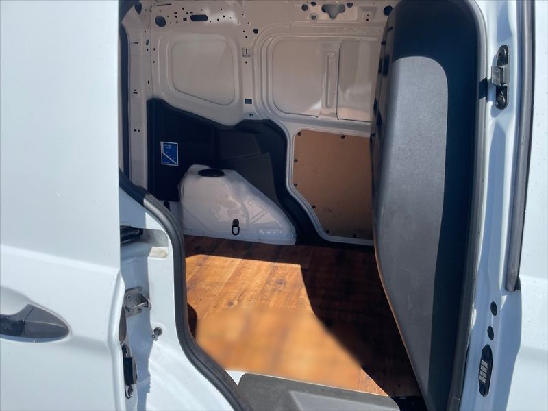 Ford Transit Courier 1,0 EB 74 Base 3d - fotka 8 z 11