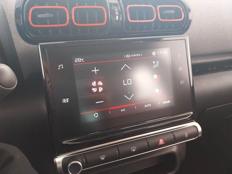Citroën C3 Aircross (2018) 1.2 PureTech, ČR,1.maj - fotka 13 z 20