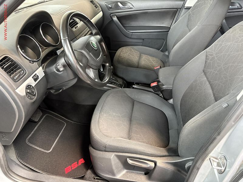 Škoda Yeti (2012) 1.2 TSi, Family, DSG - fotka 9 z 14