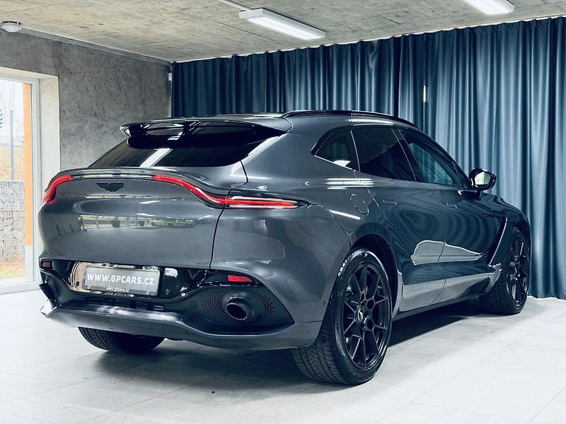 Aston Martin DBX (2021) 550*AIR*XENON.GREY*TOP - fotka 9 z 48