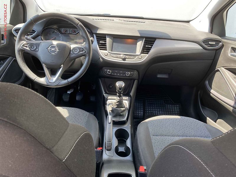 Opel Crossland (2023) 1.2 T, 1.maj,ČR, Elegance - fotka 8 z 18