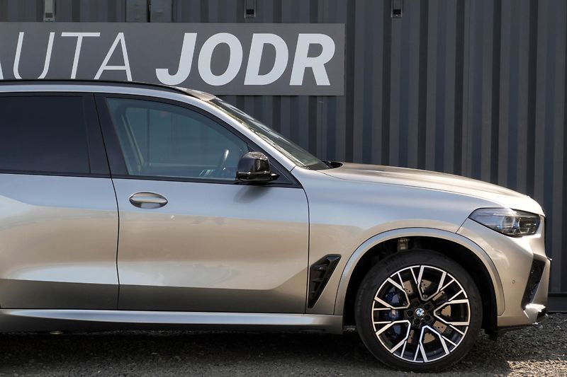 BMW X5 M Competition,Ventilace,2xKola - fotka 10 z 42