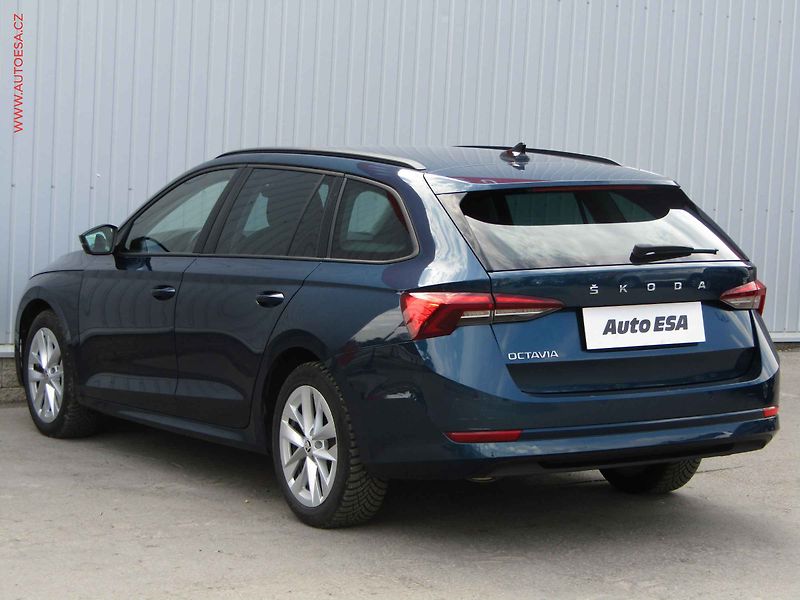 Škoda Octavia (2020) 1.5 TSi, ČR, Ambition - fotka 6 z 21