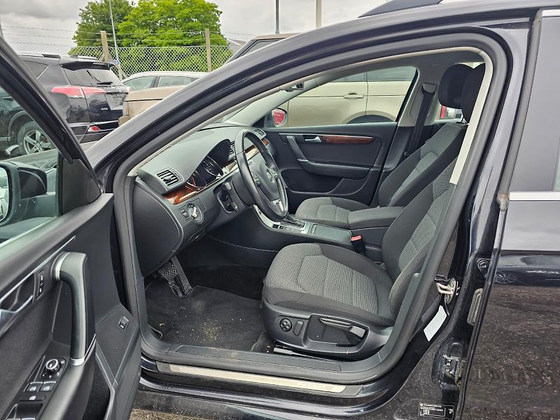 Volkswagen Passat 2.0 TSI, PRODÁNO - fotka 14 z 30