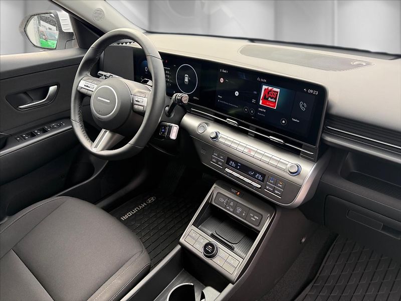 Hyundai Kona 1,6   1.6TGDi DCT Smart - fotka 21 z 24