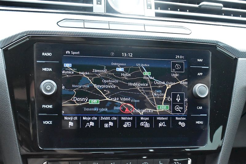 Volkswagen Arteon (2018) R-Line  2.0 BITDI 176kW 4x4 DS - fotka 19 z 32