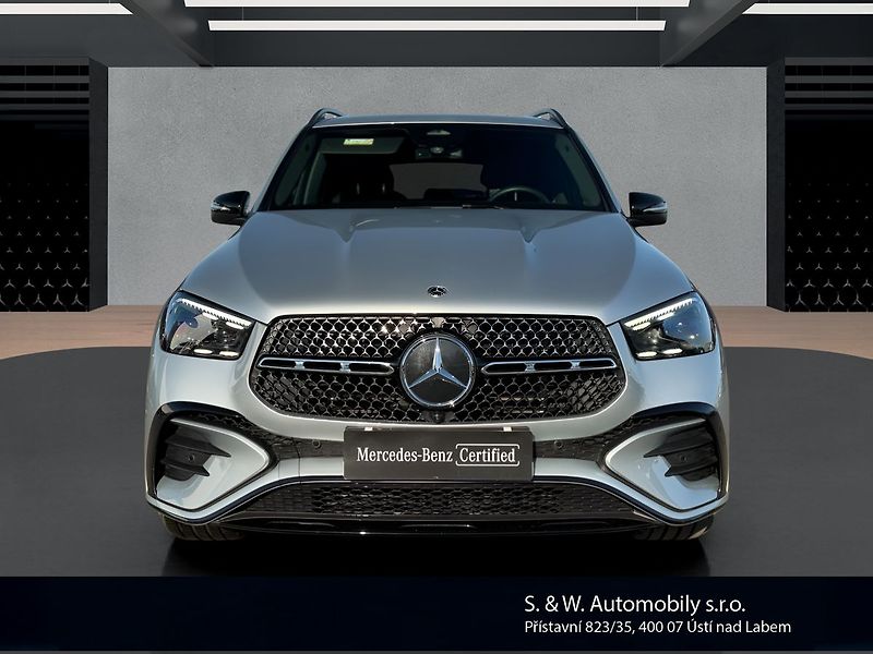 Mercedes-Benz GLE 450d 4MATIC AMG Line - fotka 2 z 33