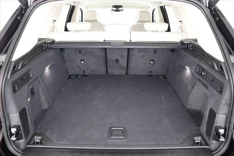 BMW X5 (2024) xDrive30d, Vzduch - fotka 15 z 16