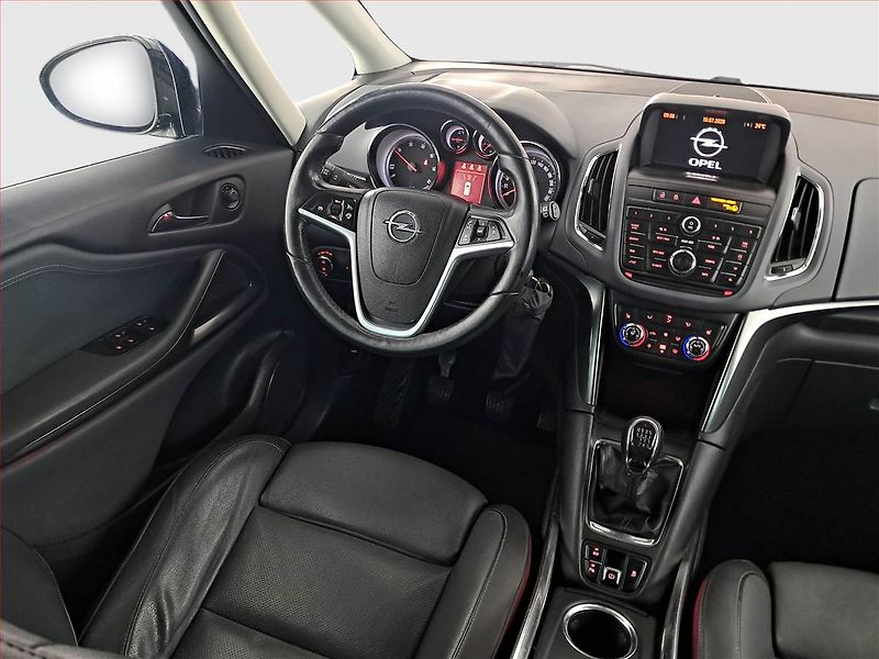 Opel Zafira (2012) Cosmo 2.0 CDTI, Navi, Xenony - fotka 7 z 17