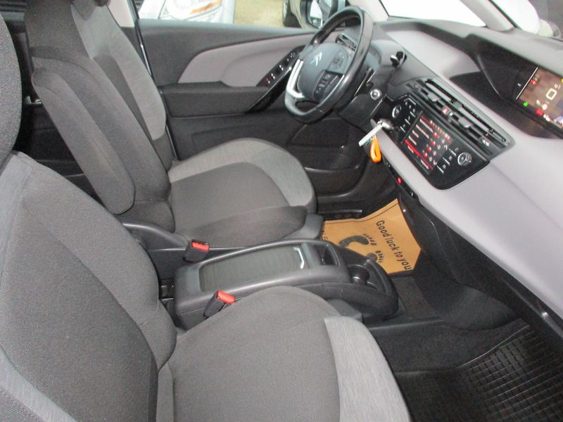 Citroën C4 SpaceTourer (2020) 1,5 HDi - fotka 6 z 11