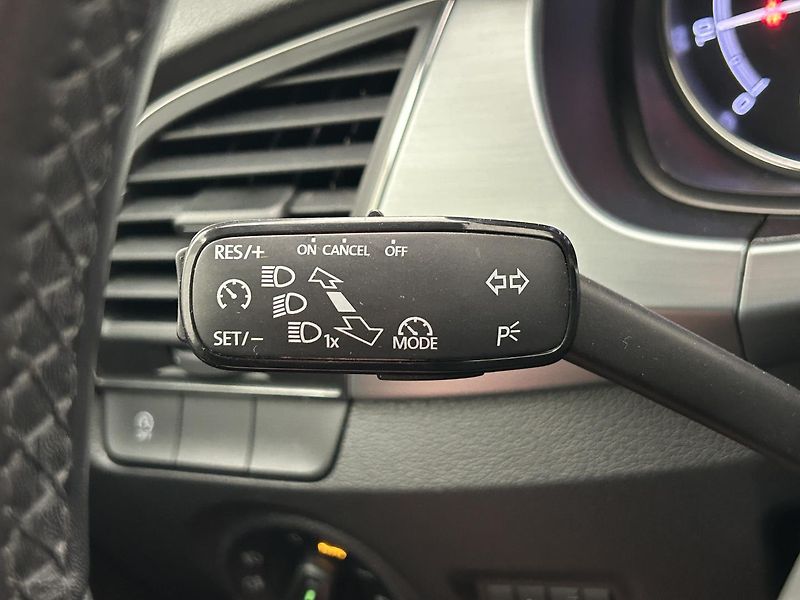 Škoda Fabia 1.0 TSI Ambition - fotka 19 z 24