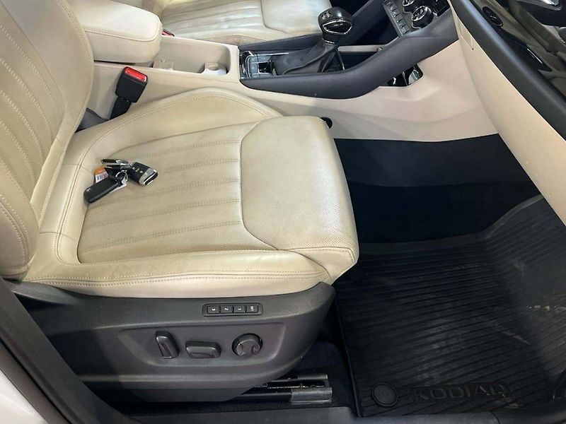 Škoda Kodiaq (2022) 2.0 TDI L&K 4x4 - fotka 12 z 20