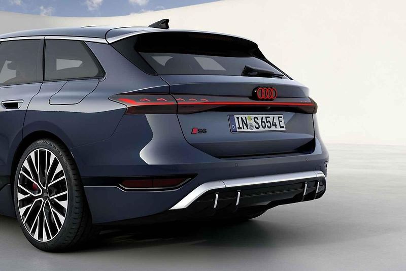 Audi A6 e-tron