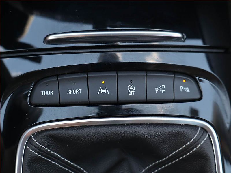 Opel Insignia (2018) 1.6 CDTI, Serv.kniha, Kůže - fotka 20 z 22