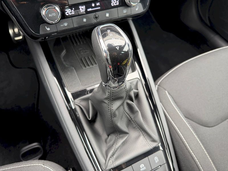 Škoda Scala (2025) 1.0 TSI 85kW DSG Monte Carlo T - fotka 27 z 35