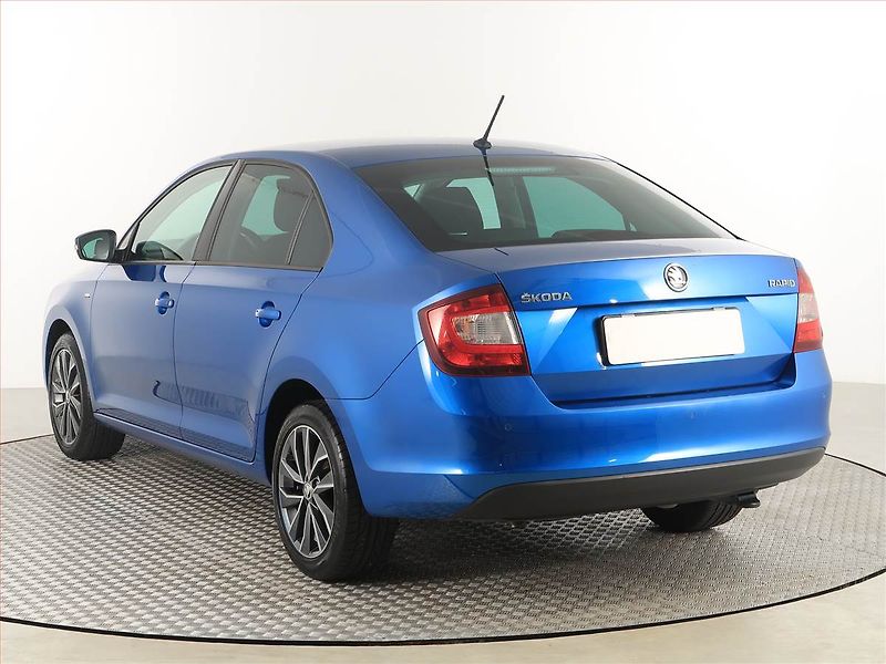 Škoda Rapid (2018) Drive 1.0 TSI, Xenony - fotka 4 z 17