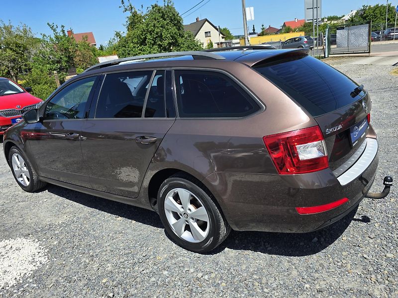 Škoda Octavia 1.4TSI ELEGANCE 1Majitel - fotka 6 z 20