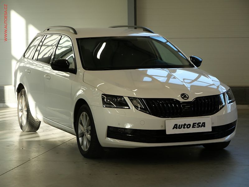 Škoda Octavia (2019) 2.0 TDi 4X4, ČR, Style, DSG - fotografie inzerátu