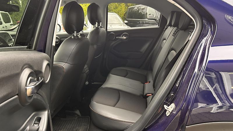 Fiat 500X 1.0 FireFly 120 k Lounge - fotka 16 z 17