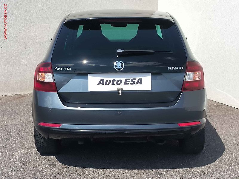 Škoda Rapid (2015) 1.2 TSi, Monte Carlo, xenon - fotka 5 z 18