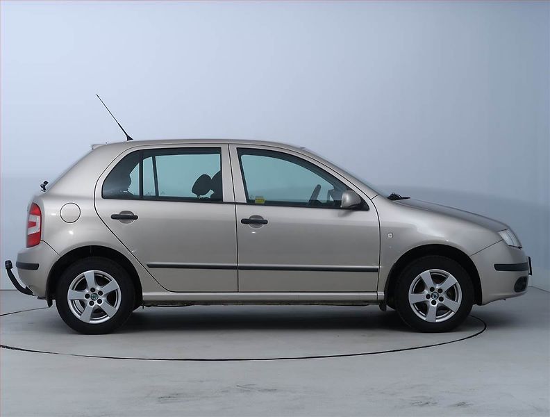 Škoda Fabia (2006) Elegance 1.2 12V, po STK - fotka 6 z 15
