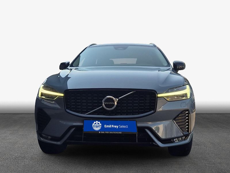Volvo XC60 B4 AWD Plus Dark - fotka 3 z 19