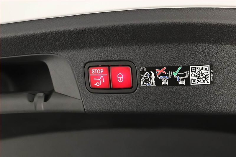 Mercedes-Benz GLE (2026) 300 d 4MATIC, AMG, Vzduch - fotka 16 z 20