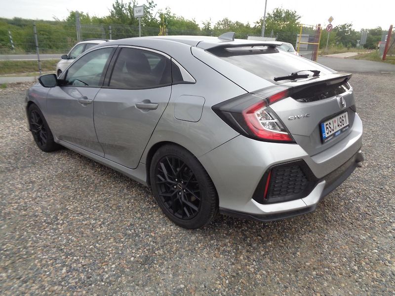 Honda Civic 1,0 - fotka 7 z 18