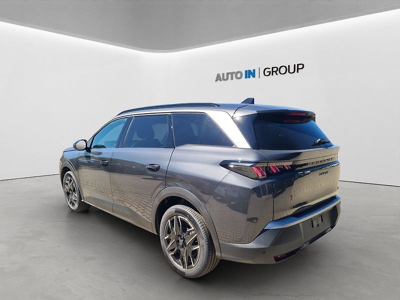 Peugeot 5008 (2025) ALLURE Hybrid 145 e-DCS6 - fotka 4 z 11