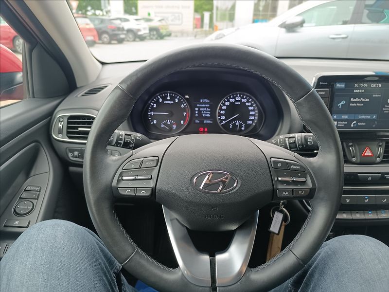 Hyundai i30 1,0 T-GDi Comfort - fotka 9 z 19