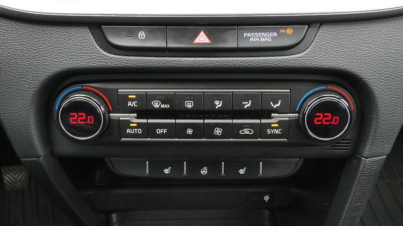Kia Ceed 1.6 CRDi Comfort SW - fotka 16 z 22