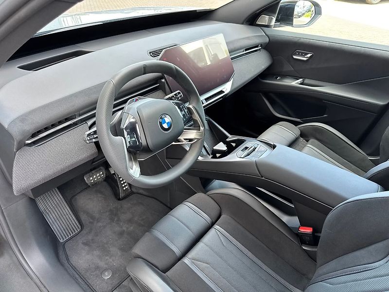 BMW Ostatní 50 xDrive M Sport Pro - fotka 9 z 19