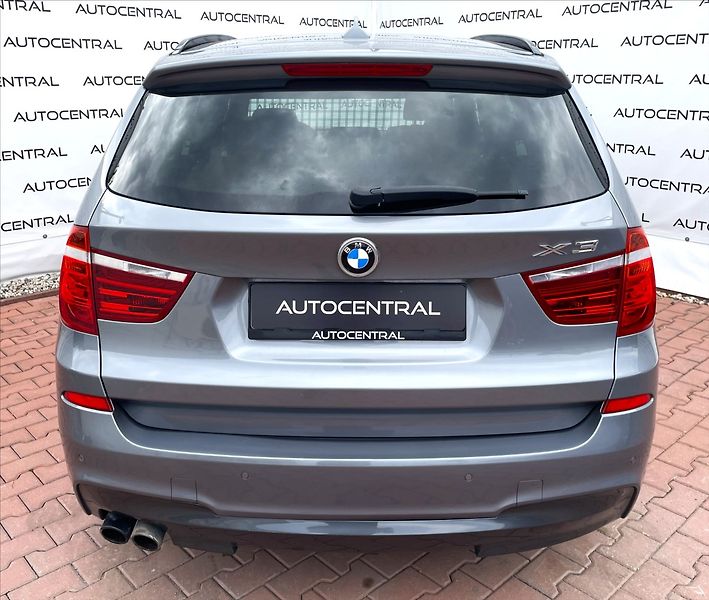 BMW X3 3,0 D,X-Drive,190kW - fotka 5 z 26